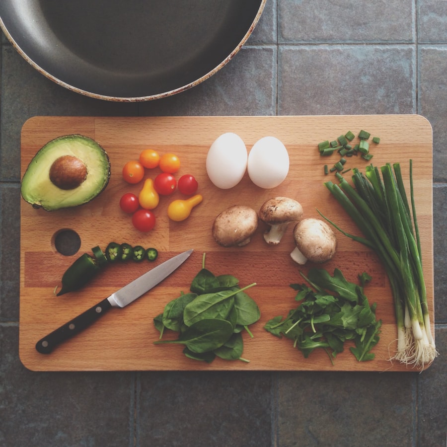 Olive oil, nuts, avocado.